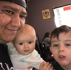 Meet your Posher, Gregory